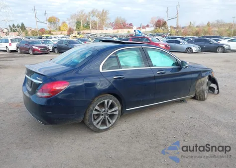 2018 Mercedes-Benz C 300 4Matic from USA, damaged, VIN 55SWF4KB0JU275450